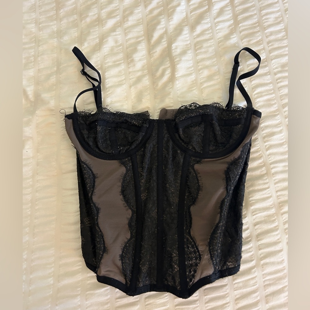 Black urban outfitters corset top!
